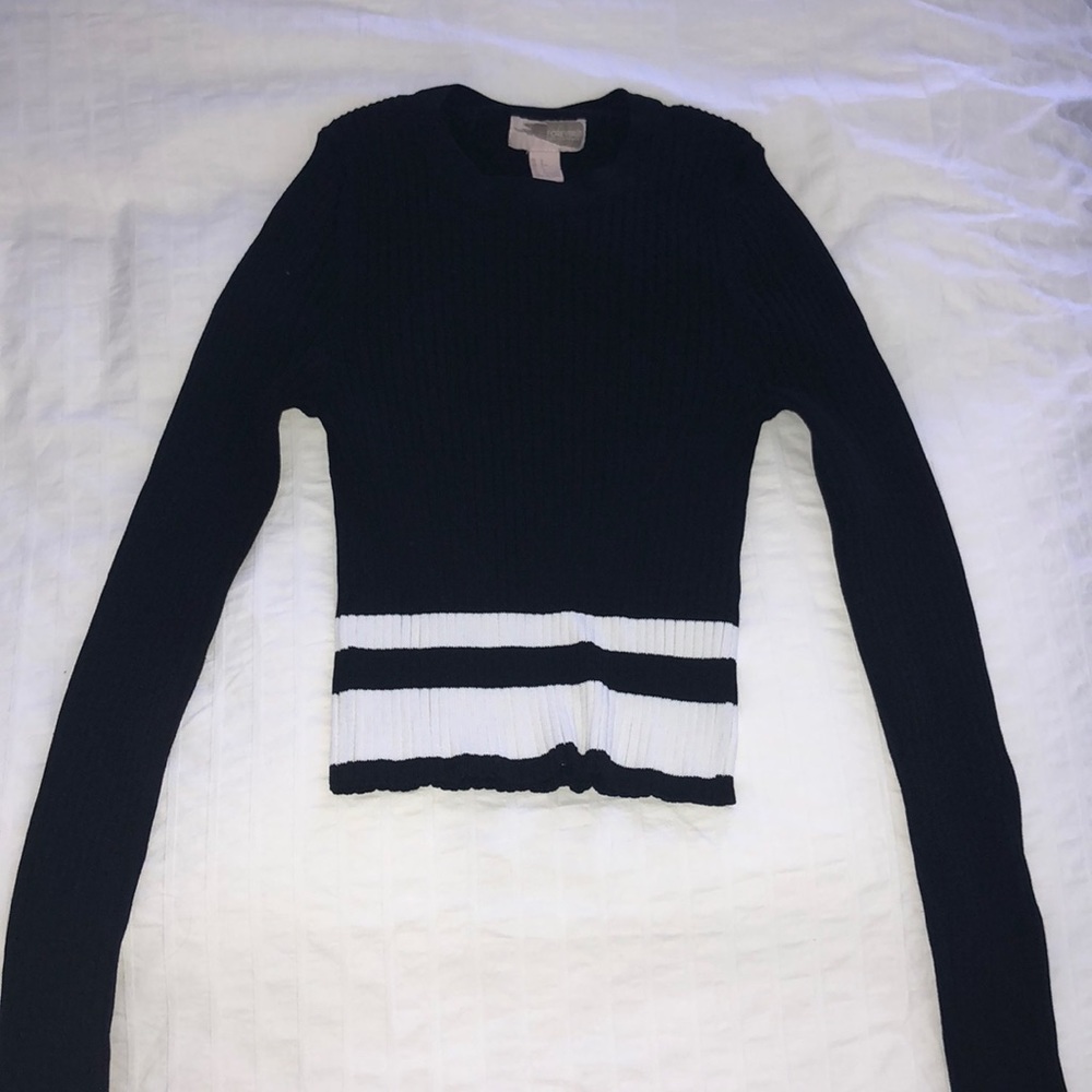 Stretchy sweater